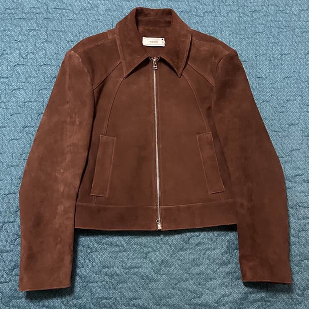 [1] 웨이비니스 서지 크롭 스웨이드 자켓