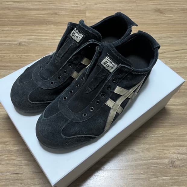 오니츠카 타이거 멕시코 66 슬립온