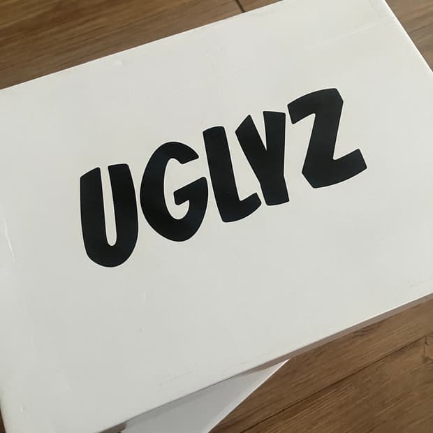 어글리즈 숏부츠