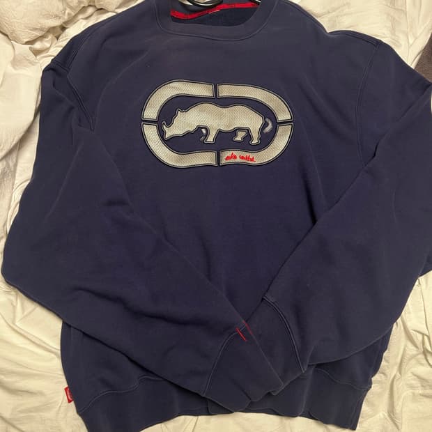 ecko 보라 맨투맨