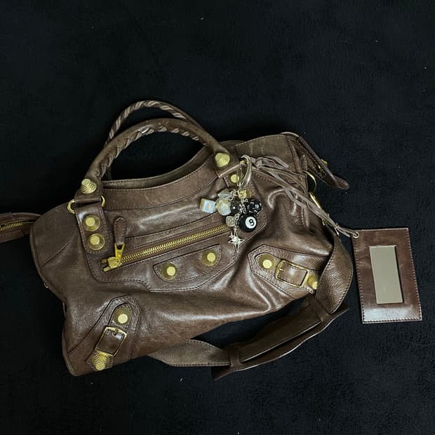 발렌시아가 모터백