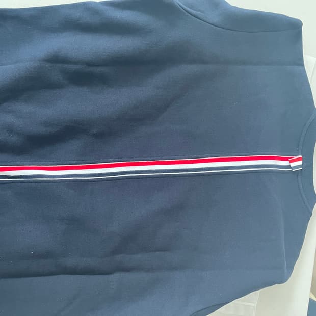 톰브라운 백삼선 3 미착용 새상품