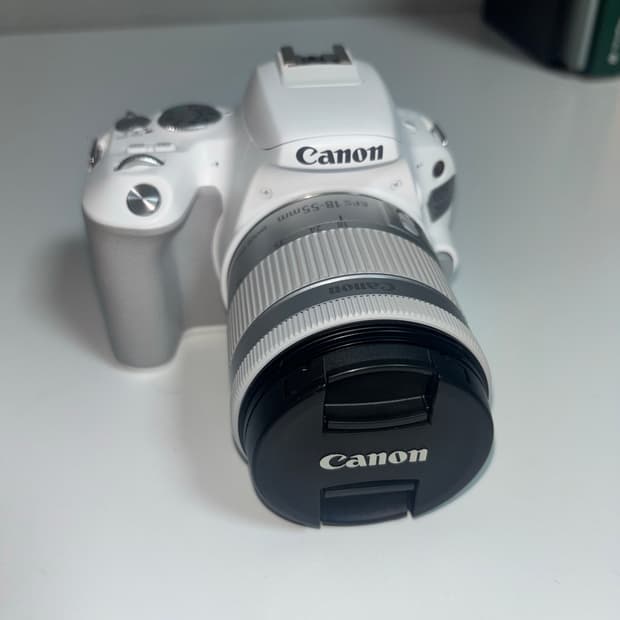 캐논 EOS 200D 팝니다