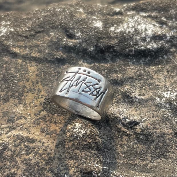 구함) 스투시 아카이브 반지 구합니다