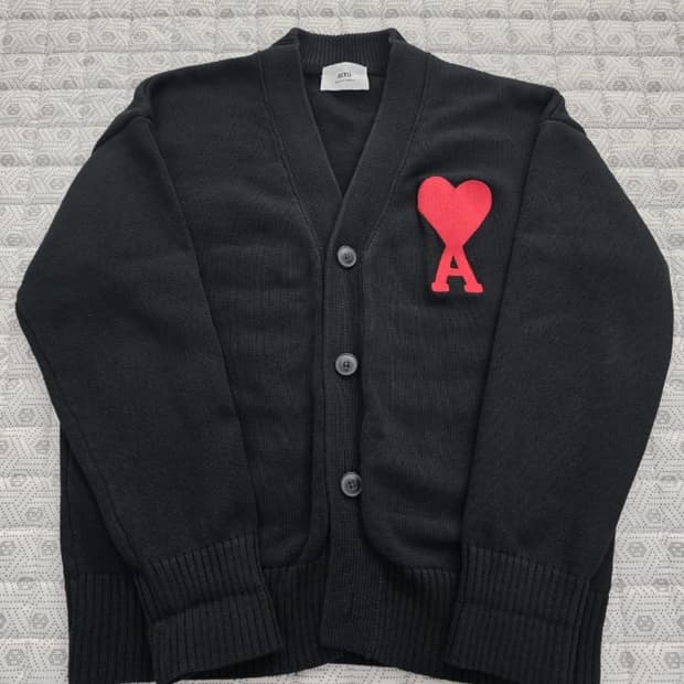 아미 빅 하트 로고 가디건 블랙 100