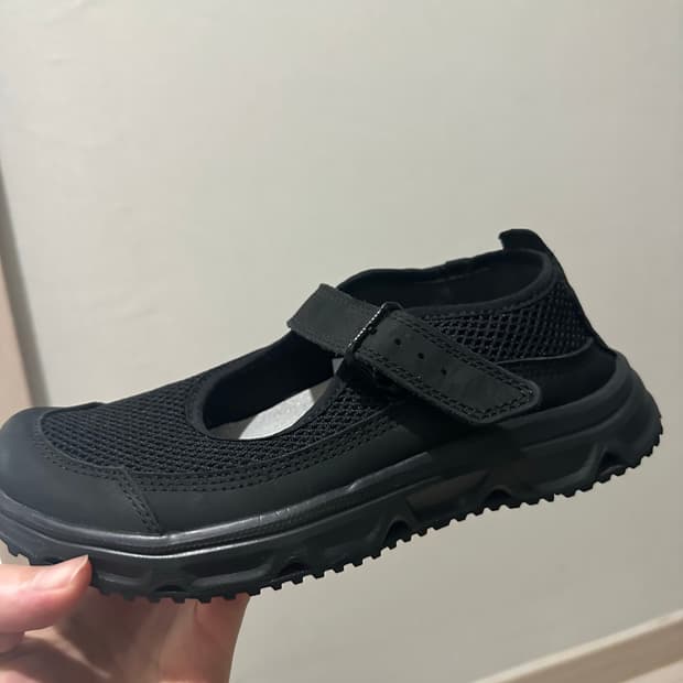 (235) 살로몬 RX 메리제인 블랙 