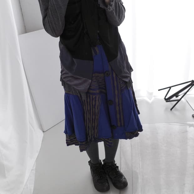 eiko kondo) button stripe skirt