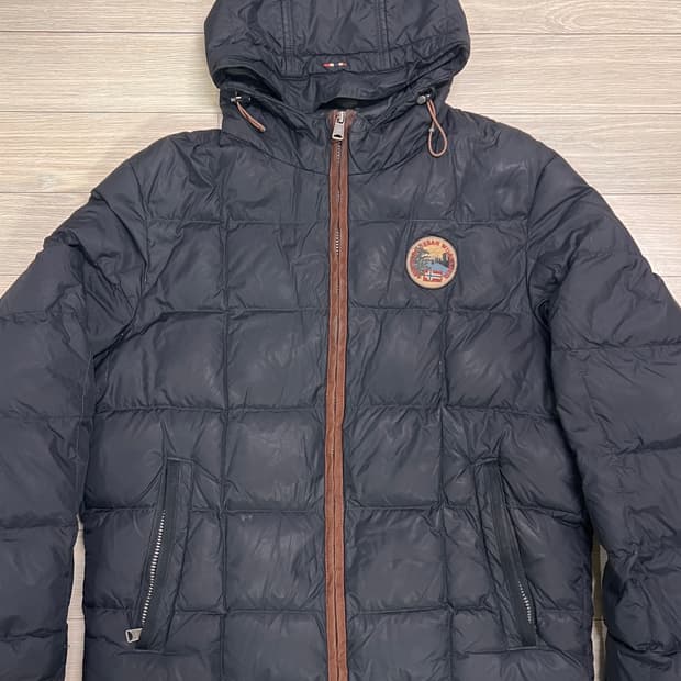 나파피리 napapijri 블랙 패딩 (95 추천)