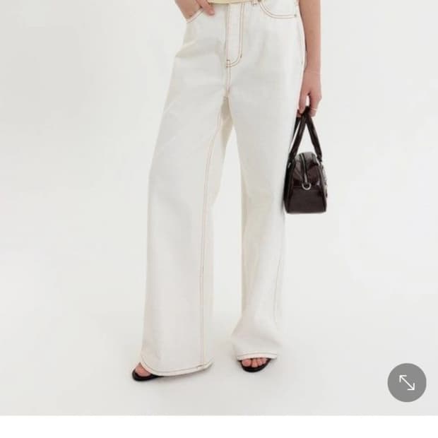 [룩캐스트]화이트 데님팬츠