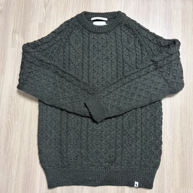 페레그린 허드슨 아란 점퍼 니트 그린