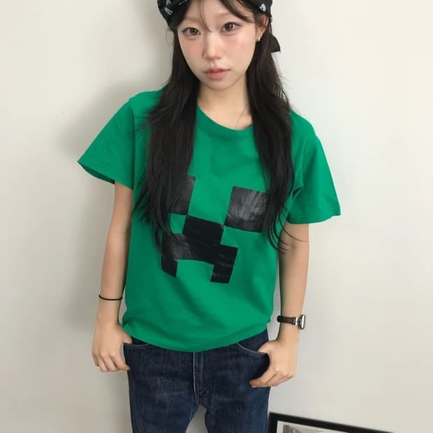 Minecraft Creeper Face Green Tee
