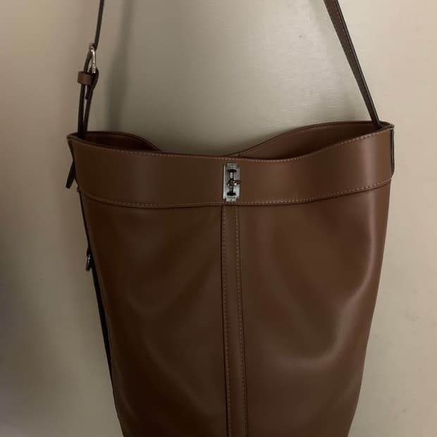 분크 페스토네 톨 바스켓 백