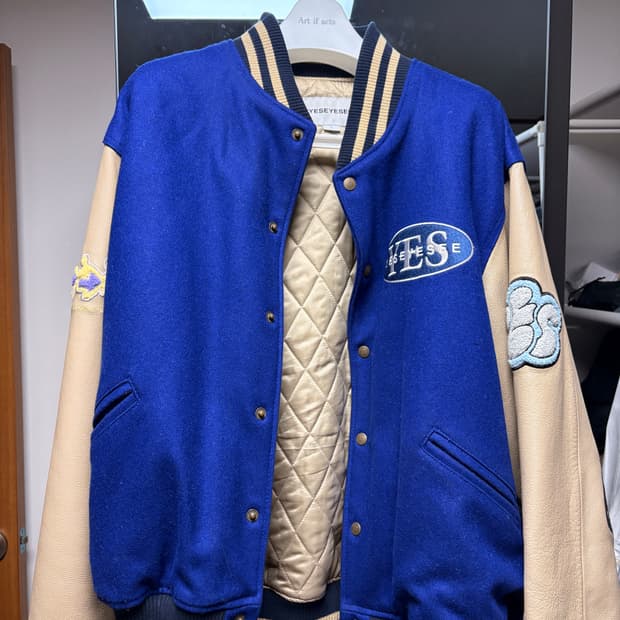 예스아이씨 바시티자켓