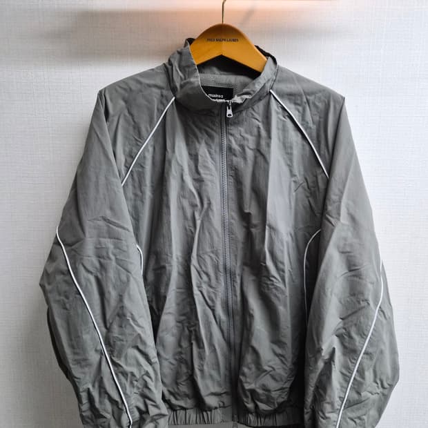 2XL) 무신사 스탠다드 파이핑 라인 오버사이즈 트랙 자켓 팝니다