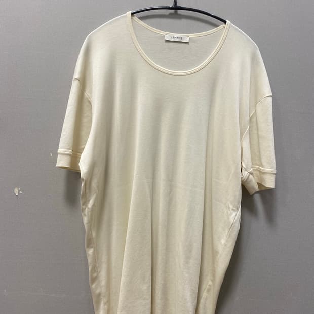 르메르 스쿱넥 반팔 티셔츠 s사이즈