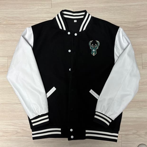 [L/OEM] 밀워키 벅스 바시티 자켓