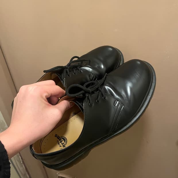 닥터마틴 1461 블랙 275