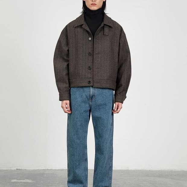 (L) AMOMENTO 패디드 크롭 울 스트라이프 블루종