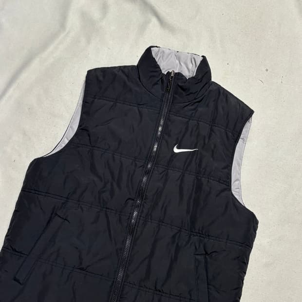 M 나이키 리버시블 블랙 그레이 패딩 베스트