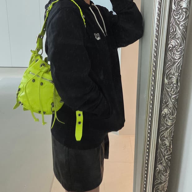 BALENCIAGA 발렌시아가 정품 LE CAGOLE 르카골 XS 버킷