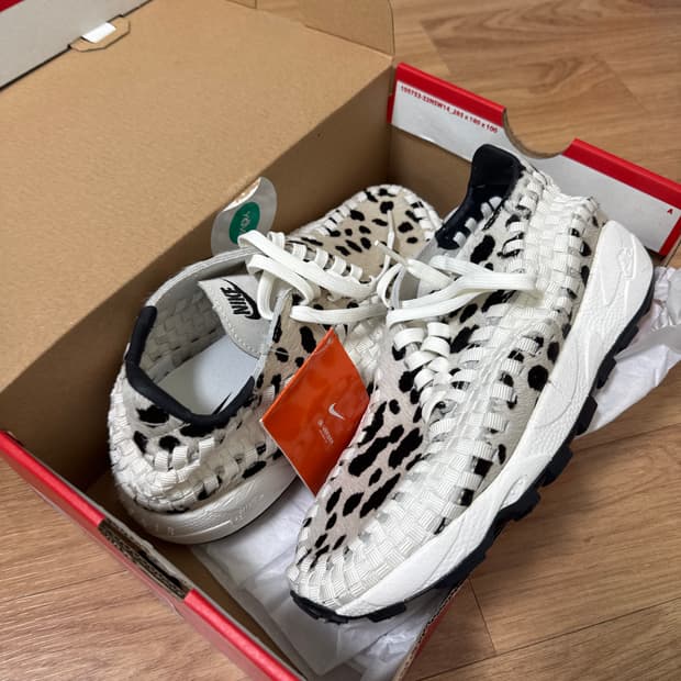 (W) 나이키 에어 풋스케이프 우븐 세일 앤 블랙 230