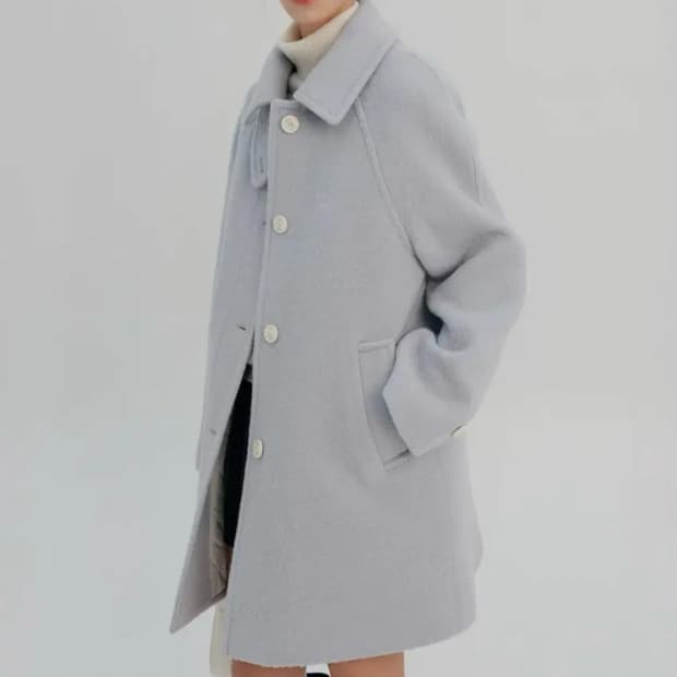 [새상품,정가 37만원] 룩캐스트 헤일리 울 부클 하프 코트 💙