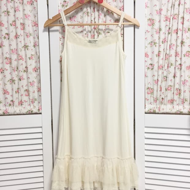 빈티지 아이보리 레이스 슬리브리스