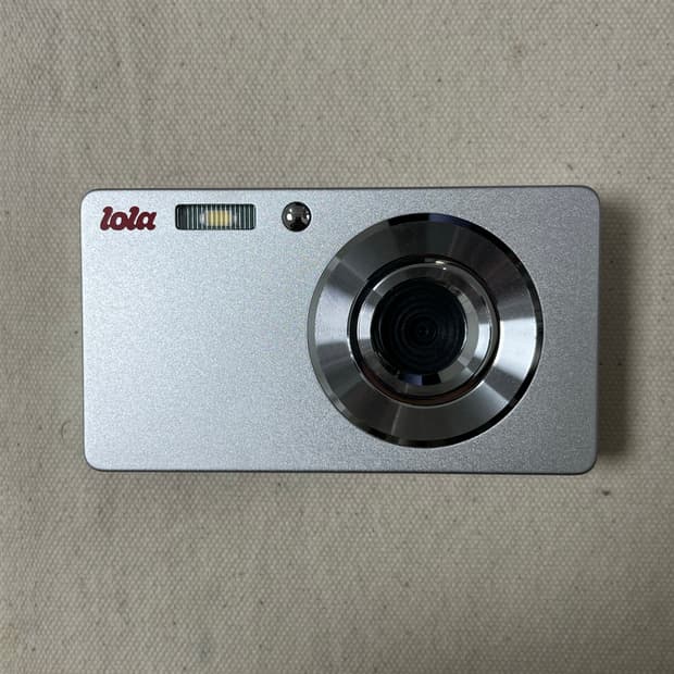 Lola 디지털카메라