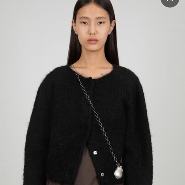 아모멘토 뉴 그랜마 블랙