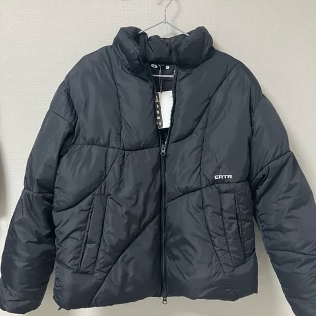 이알티알 Asymmetric Puffer Jacket Black S