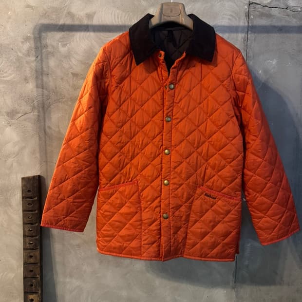 바버 오렌지 퀼팅 자켓 남 95 여 66~77