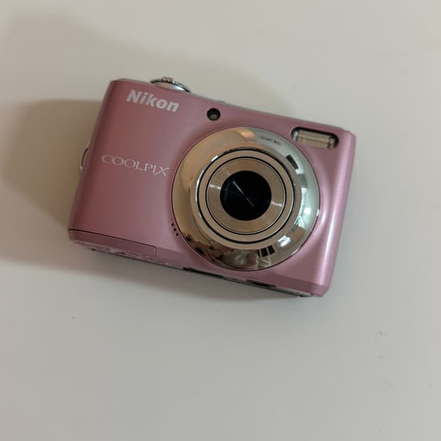 니콘 쿨픽스 L21 핑크 디카