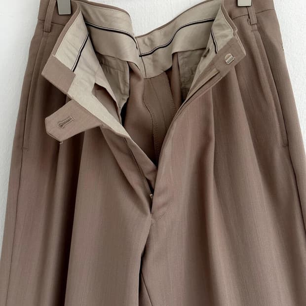 Light wool poly stripe 2 pleat