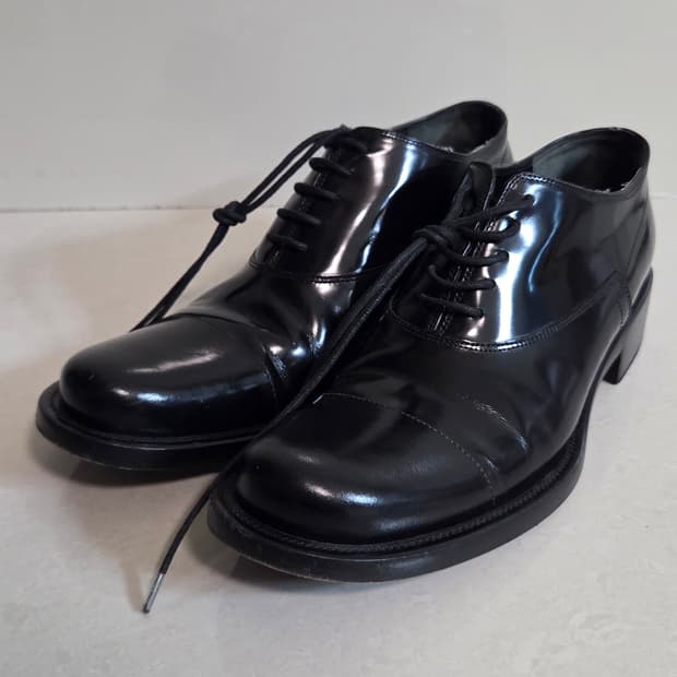 프라다 블랙 더비 슈즈 / PRADA VERO CUOIO