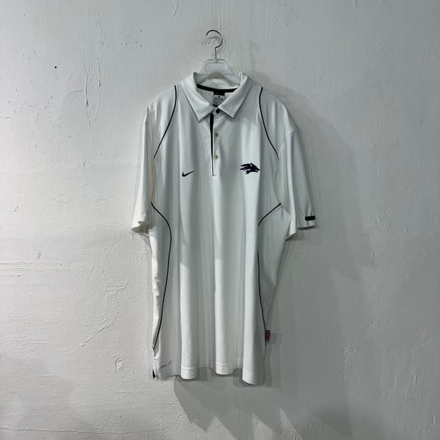 나이키 반팔카라티 105