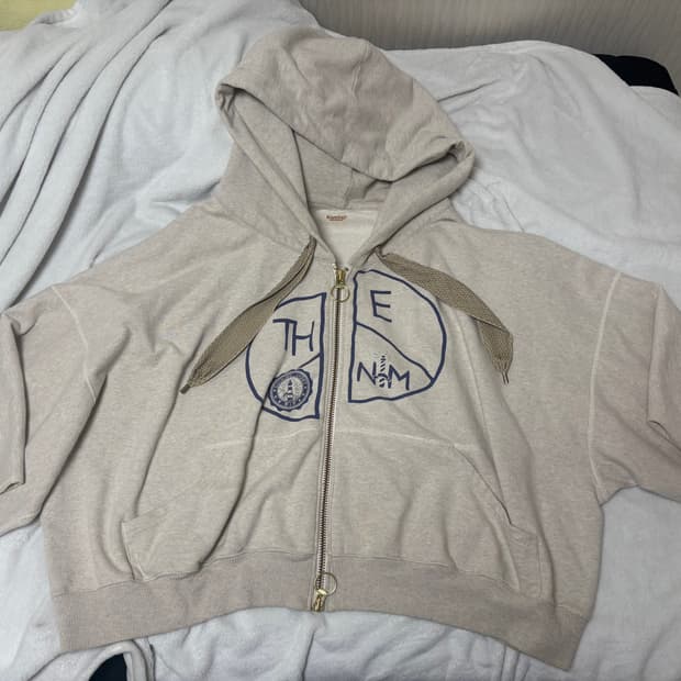 캐피탈 후드집업 키나리