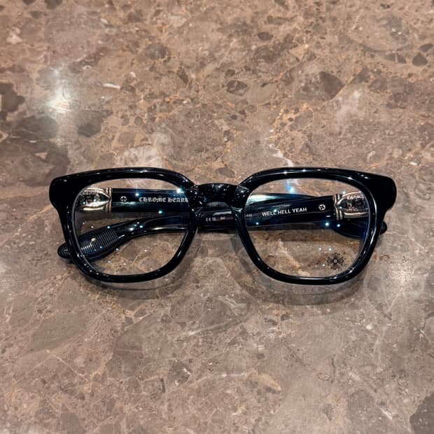 (새상품급) 크롬하츠 웰헬예 유광블랙 실버 (Well Hell Yeah)