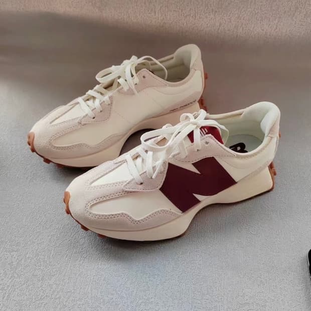 뉴발란스 여자 운동화 327 버건디 런닝화