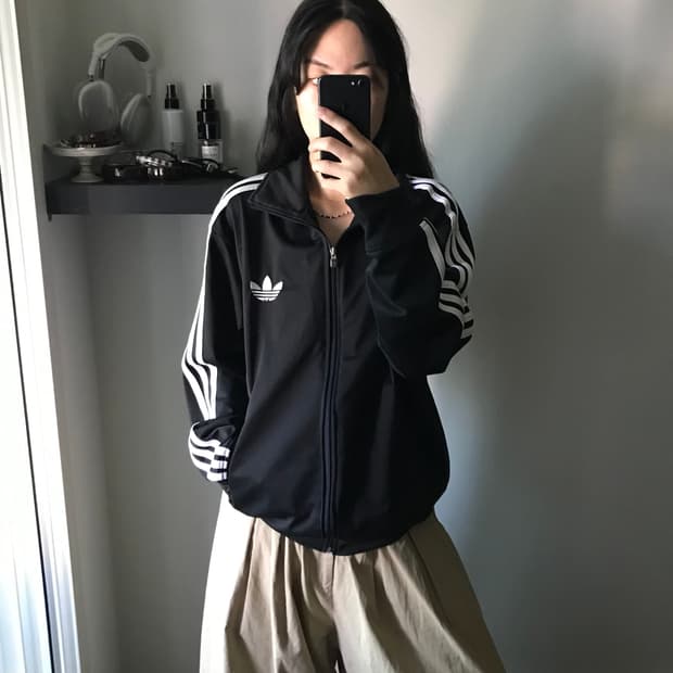 아디다스 올드스쿨 파이어버드 블랙 트랙탑 져지