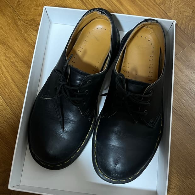 닥터마틴 1461 3홀 나파