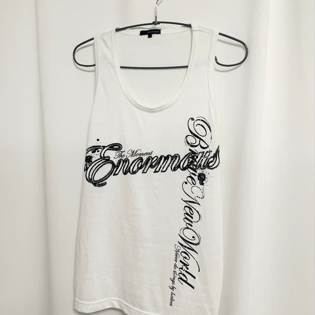 Lettering sleeveless