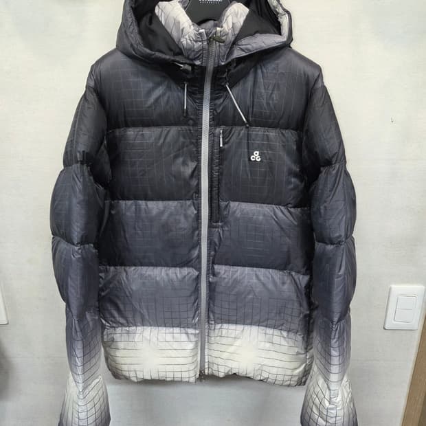 나이키 acg 올드스쿨 800 다운필 패딩자켓 m