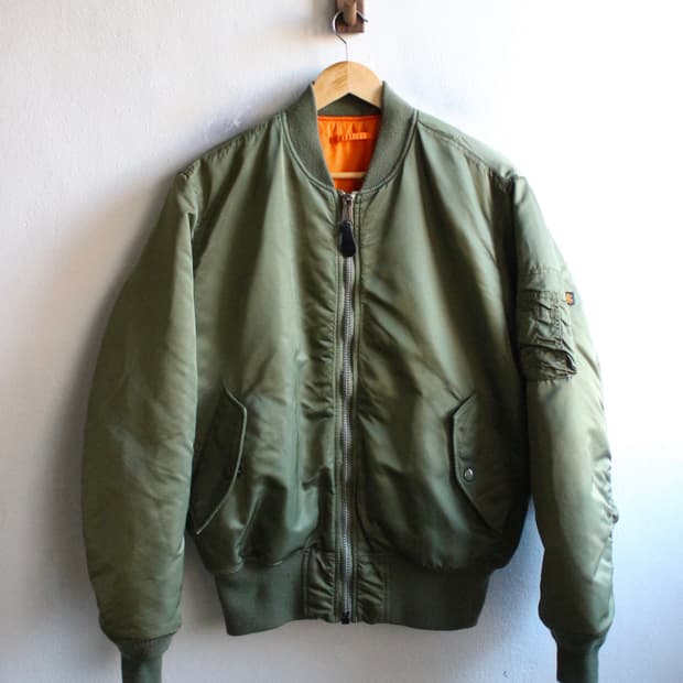 알파 인더스트리 MA-1 자켓