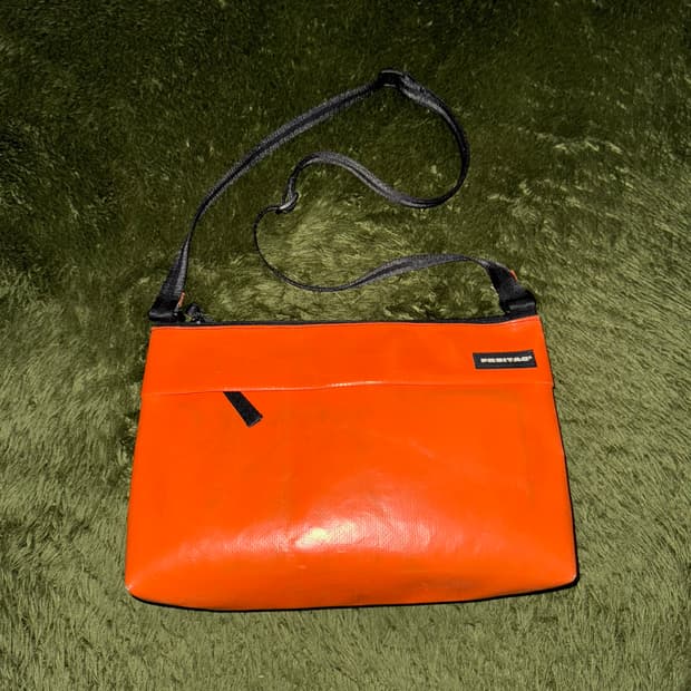 FREITAG F553 LOU 프라이탁 루 메신저백 오렌지