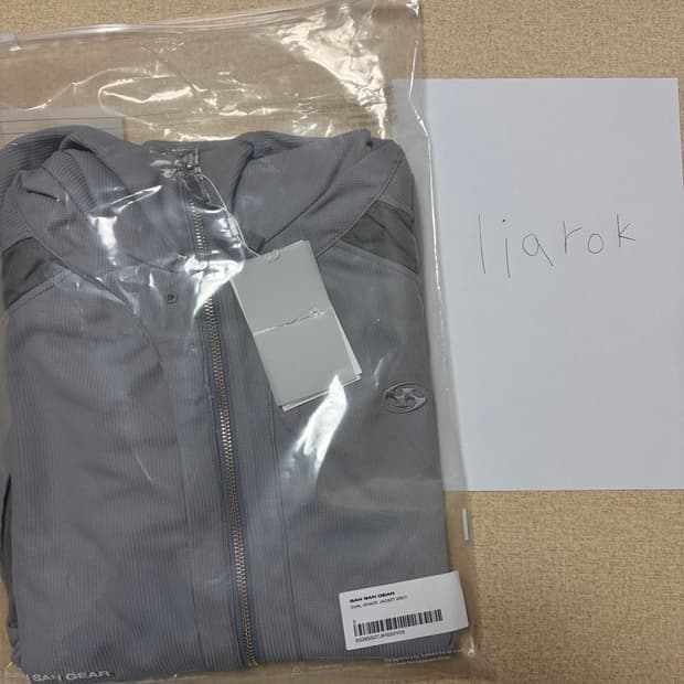 26ss 산산기어 듀얼쉐이드 자켓 그레이 새상품