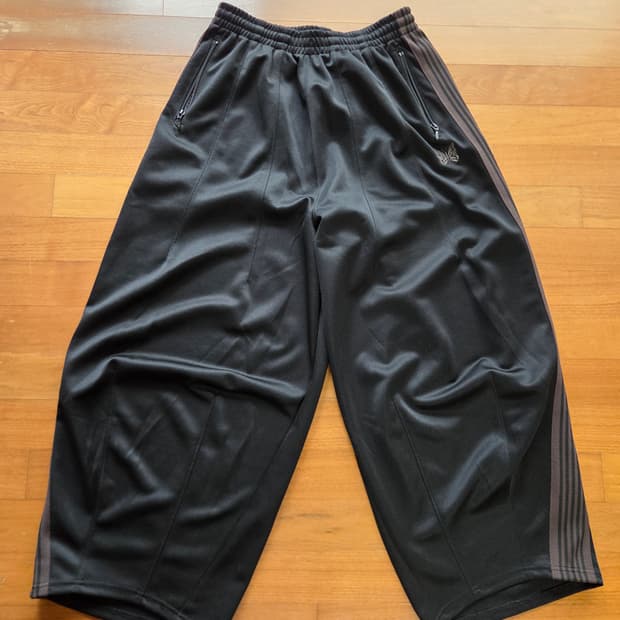 니들스 hd 트랙팬츠 블랙[xs] 브라운