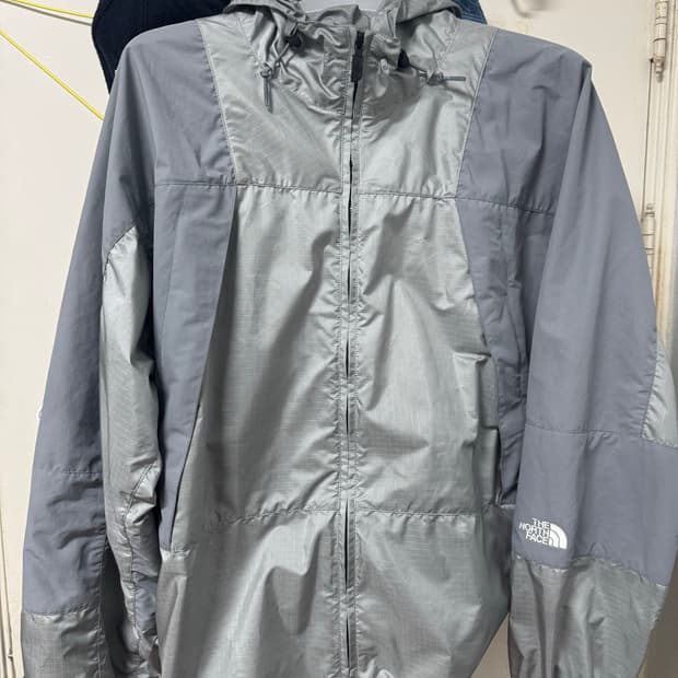 Beams X Northface purple label 바람막이