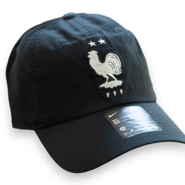 나이키 클럽 프랑스 FFF 싸커 캡 팝니다.