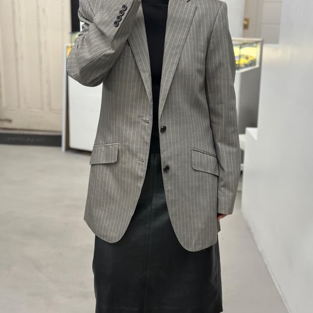 로로피아나 스트라이프 자켓