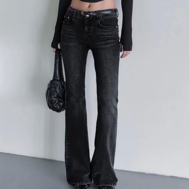 데케트 우먼 시그니처 Slim Low Rise Flared Jeans